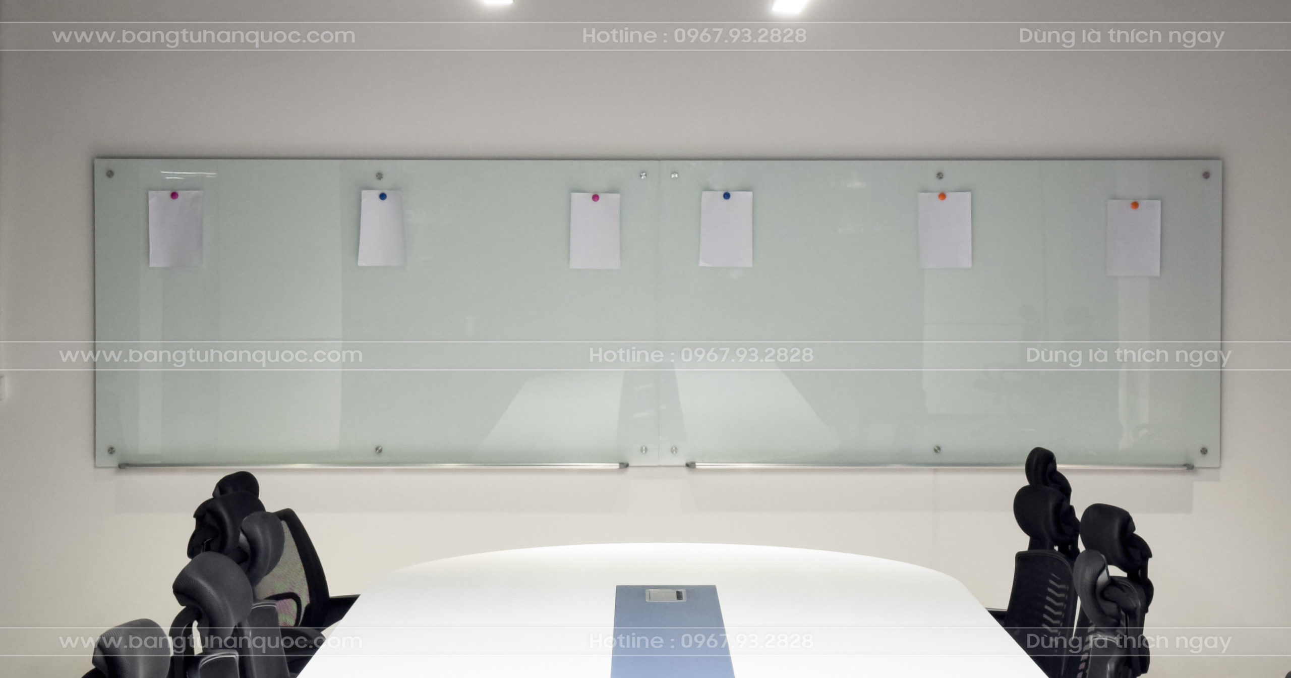 Bảng Kính Từ – Viết Mượt, Hút Nam Châm Mạnh | Bảng Hoàng Gia