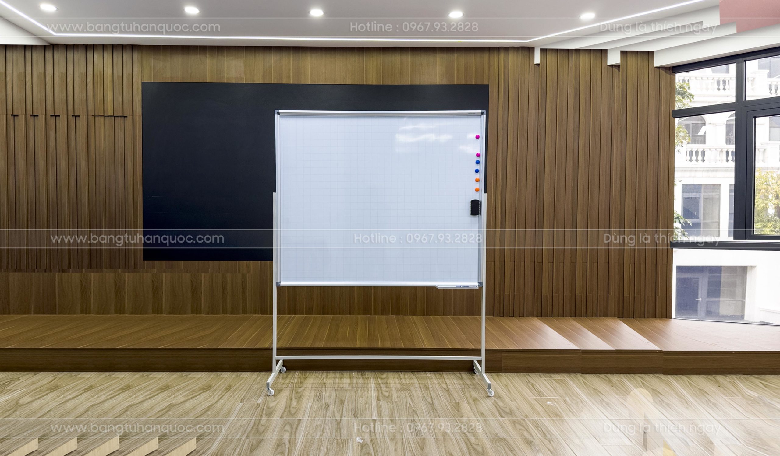 Bảng Từ Trắng Di Động – Viết Mượt, Xóa Sạch | Bảng Hoàng Gia