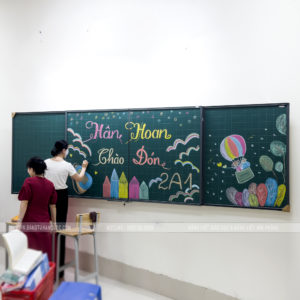 Bảng trượt ngang liền nguyên khối 3 cánh – mặt xanh viết phấn Hàn Quốc